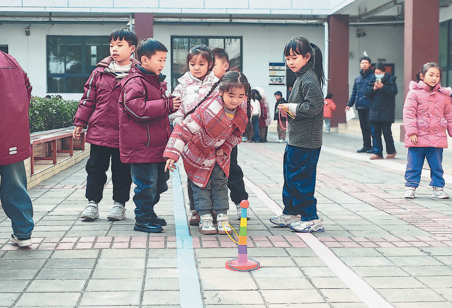 校长”走进校园……安徽多项教育新举措落地爱游戏平台【分享】课间15分钟、“科学副(图2)